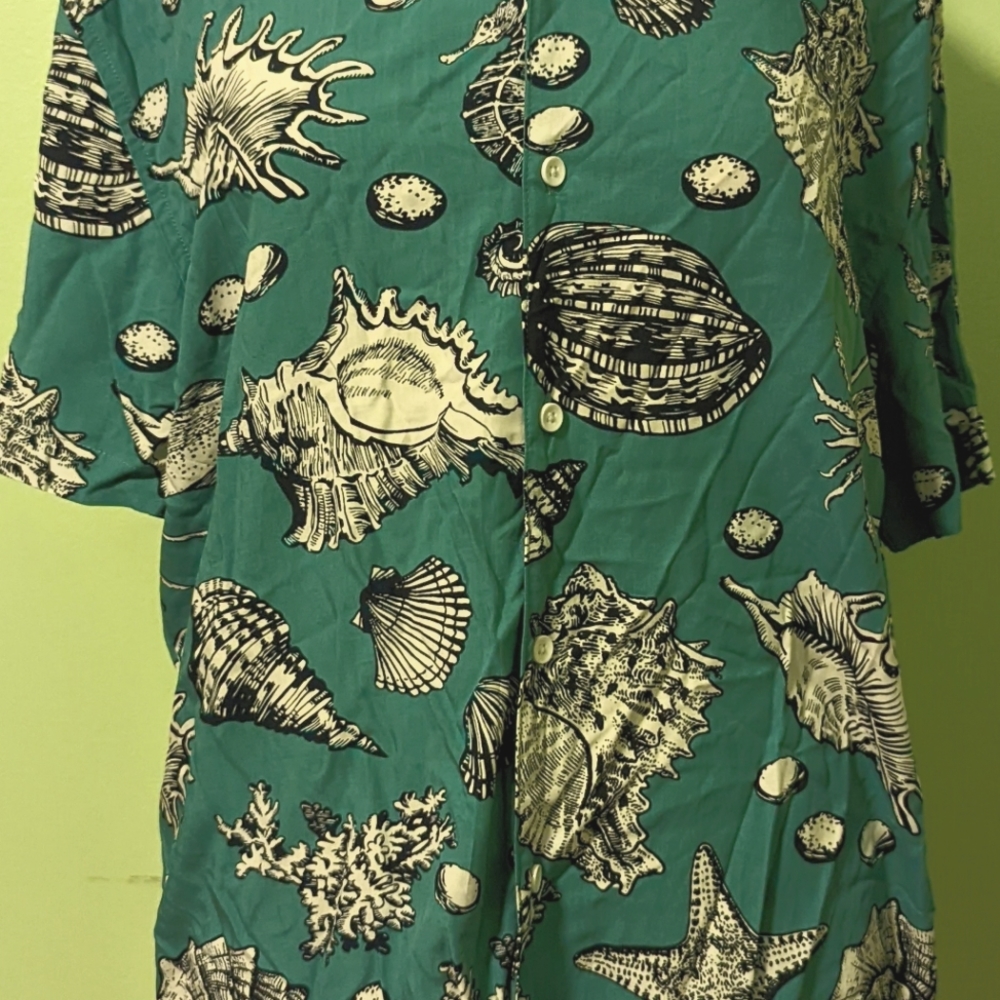 EUC Ocean Inspired button down shirt - Picture 2 of 3